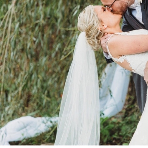 Bel Aire Veil - Picture 4 of 4